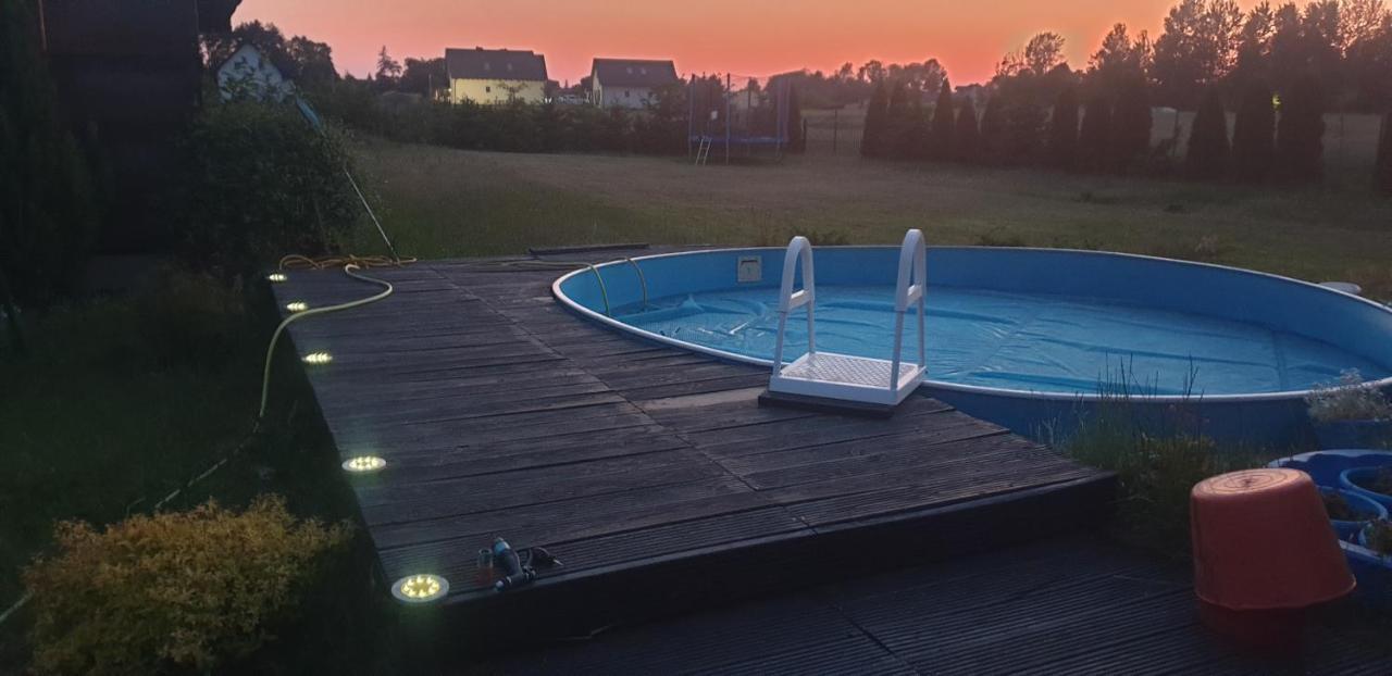 Domek Holenderski Sobacz Bagian luar foto